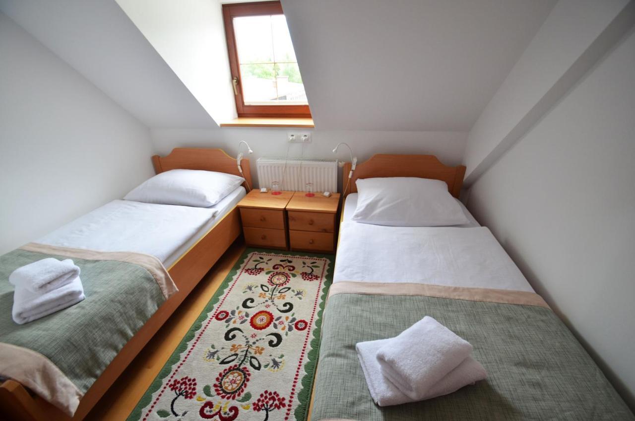 B&B Pod Skalo Kamnik Bagian luar foto
