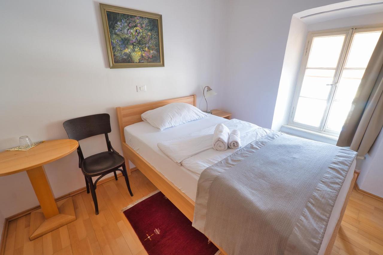 B&B Pod Skalo Kamnik Bagian luar foto